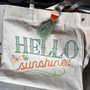 NEW - wo tags Hello Sunshine Tote